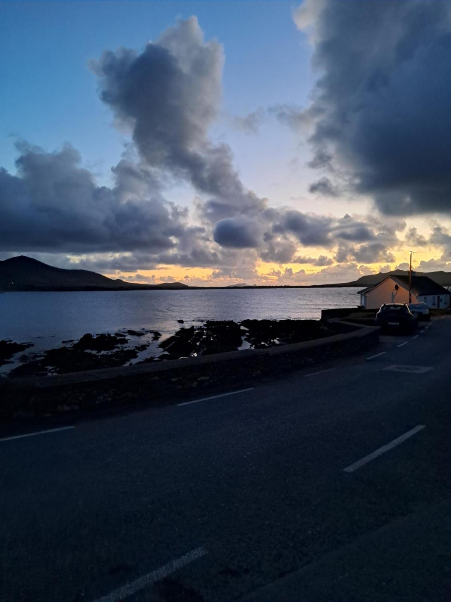 Coastguard Lodge Hostel At Tigh Tp Glaise Bheag Exterior foto